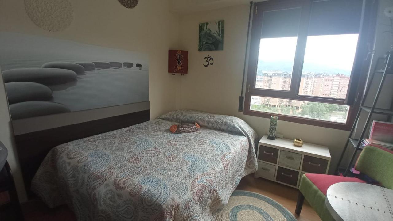 Ferienwohnung Gaia Hab Doble Con Bano Compartido Bilbao Exterior foto